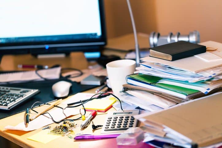 messy desk cpa study